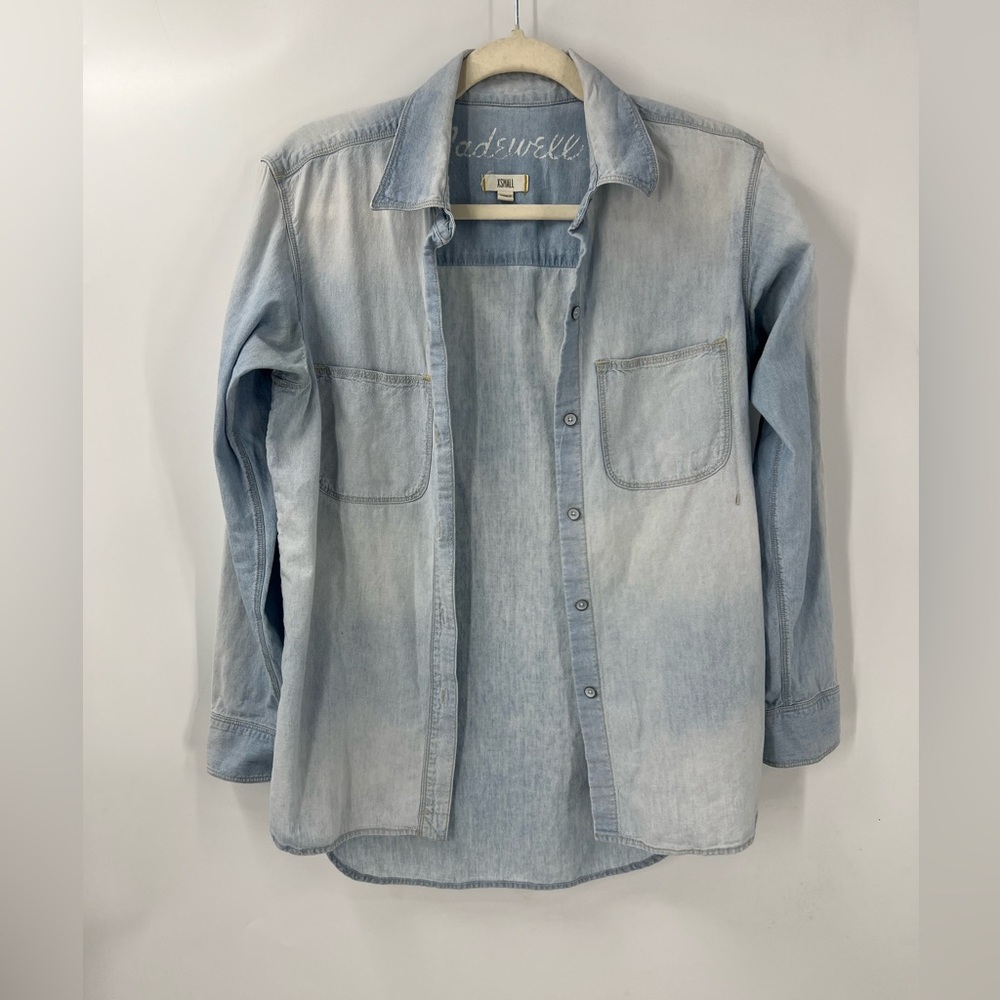 Madewell Chambre Light Wash Button Up Denim Shirt Size XSmall